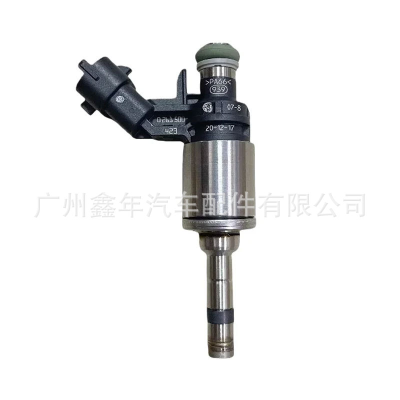 Lr105426 Lr105427 T2H33700 Is Suitable for Jaguar Xf Xe E-Pace Land Rover Fuel Injector