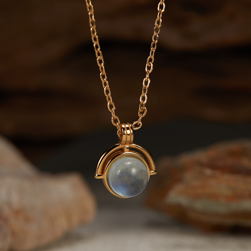 925 Sterling Silver, Moonstone, Agate Material 925 Sterling Silver Moonstone Agate Geometric Pendant Necklace