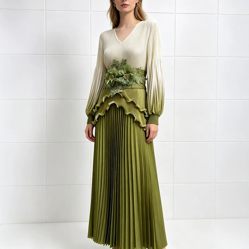 Miyake foreign trade lantern sleeve ruffled waist loose pleated dress with pleated skirt and studded belt long dress Miyake foreign trade lantern sleeve ruffled waist loose pleated dress with pleated skirt and studded belt long dress