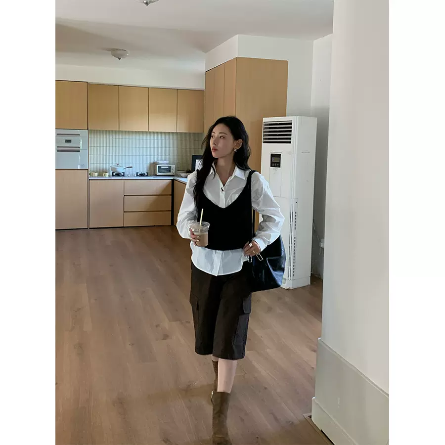 黄峥 气质简约百搭显瘦镂空吊带背心女短款叠穿显瘦上衣530071