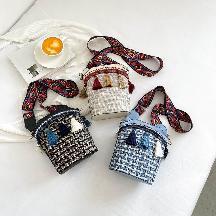 Ethnic shoulder bag