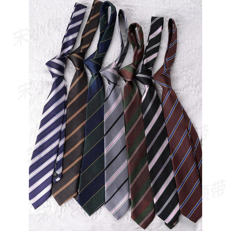 Casual Striped Tie for Women Jk Uniform Accessory Hand-Tied Versatile College Style Shirt Artistic Young Men Retro Japanese Style
