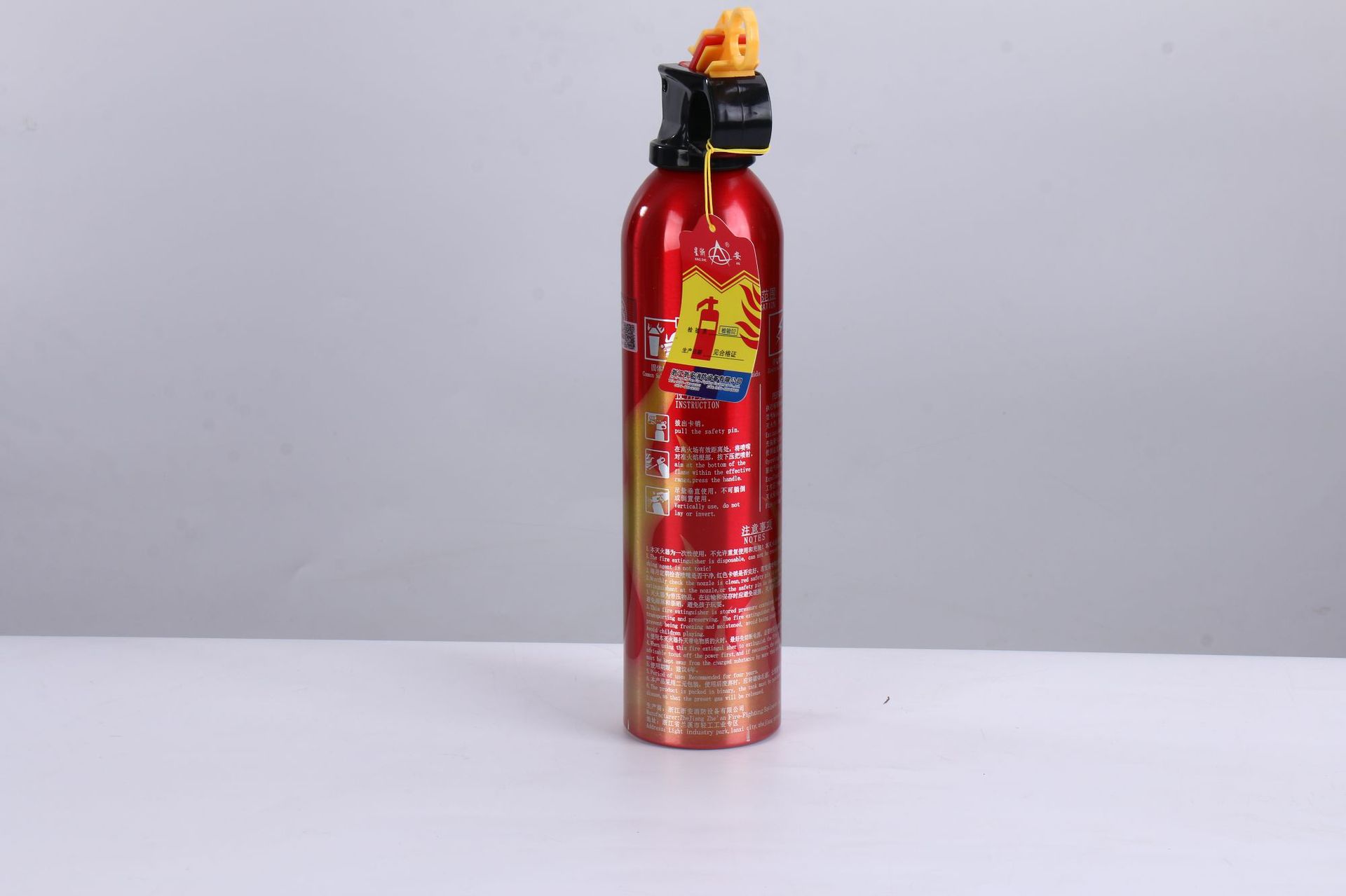 Water-Based Fire Extinguisher for Home Use, Vehicle-Mounted, Simple, Small, Portable, Large Capacity, High Temperature Resistant, Efficient, Flame-Retardant, Handheld Type