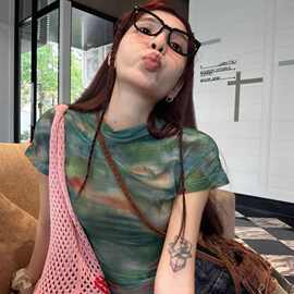 跨境薄款皱折美式印花网纱短袖t恤女修身短款辣妹上衣设计感