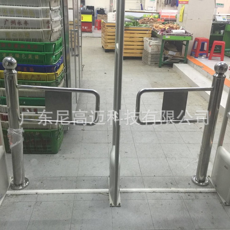 现货单向匝道摆闸限行推拉闸机超市商场自动回弹门人行不锈钢立柱