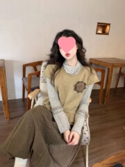 今年流行的套装法式文艺针织毛衣马甲长袖打底衫半身长裙女三件套