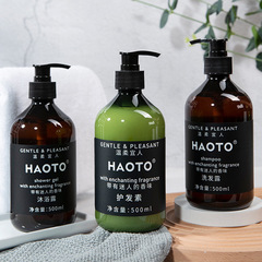 Hotel shampoo and body gel lasting fragrance at B & B & B large bottle disposable washing and bathing set wholesale for men and women