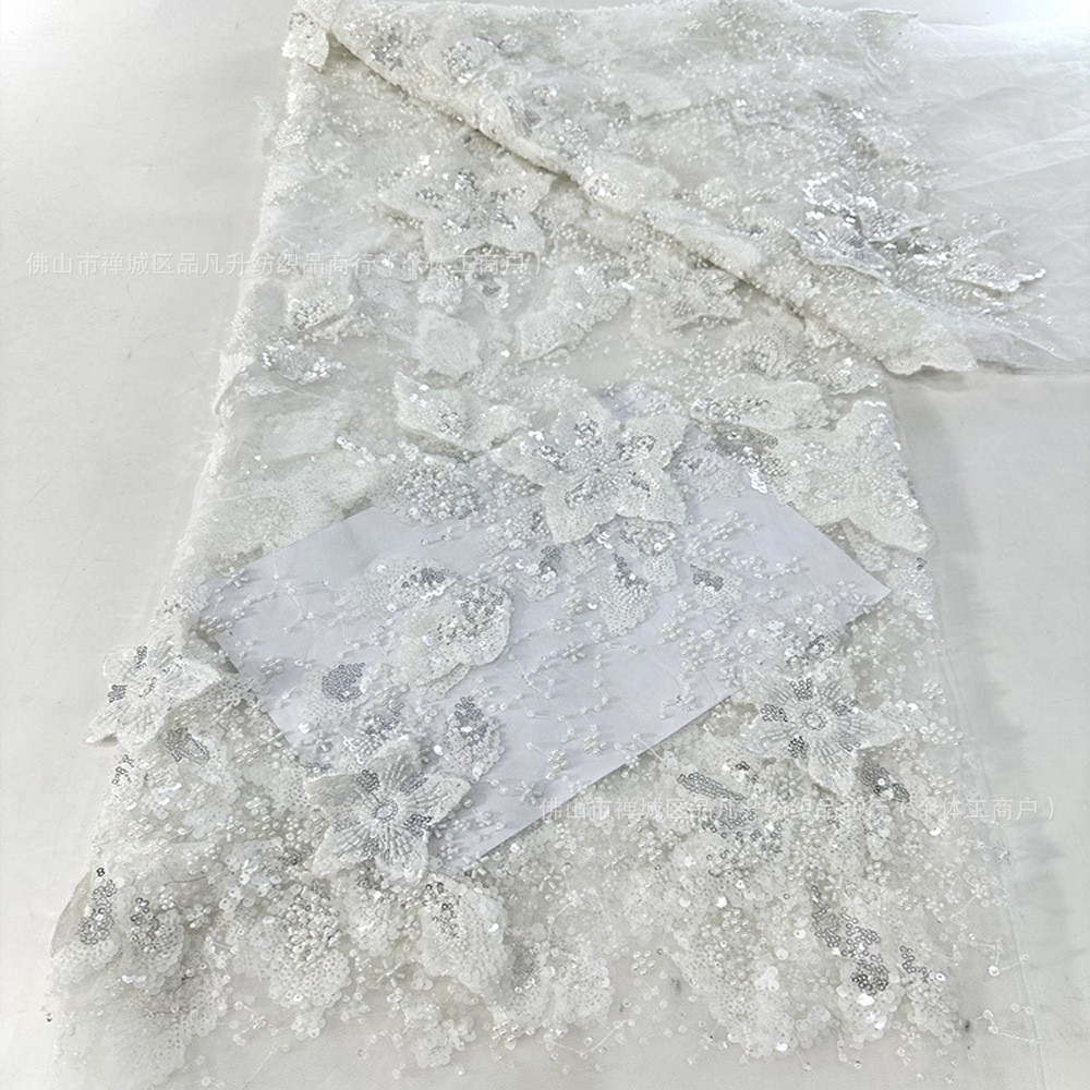 Calcomanías hechas a mano 3D tela bordada de computadora de moda europea y americana vestido de boda de lujo vestido de cena tela en stock