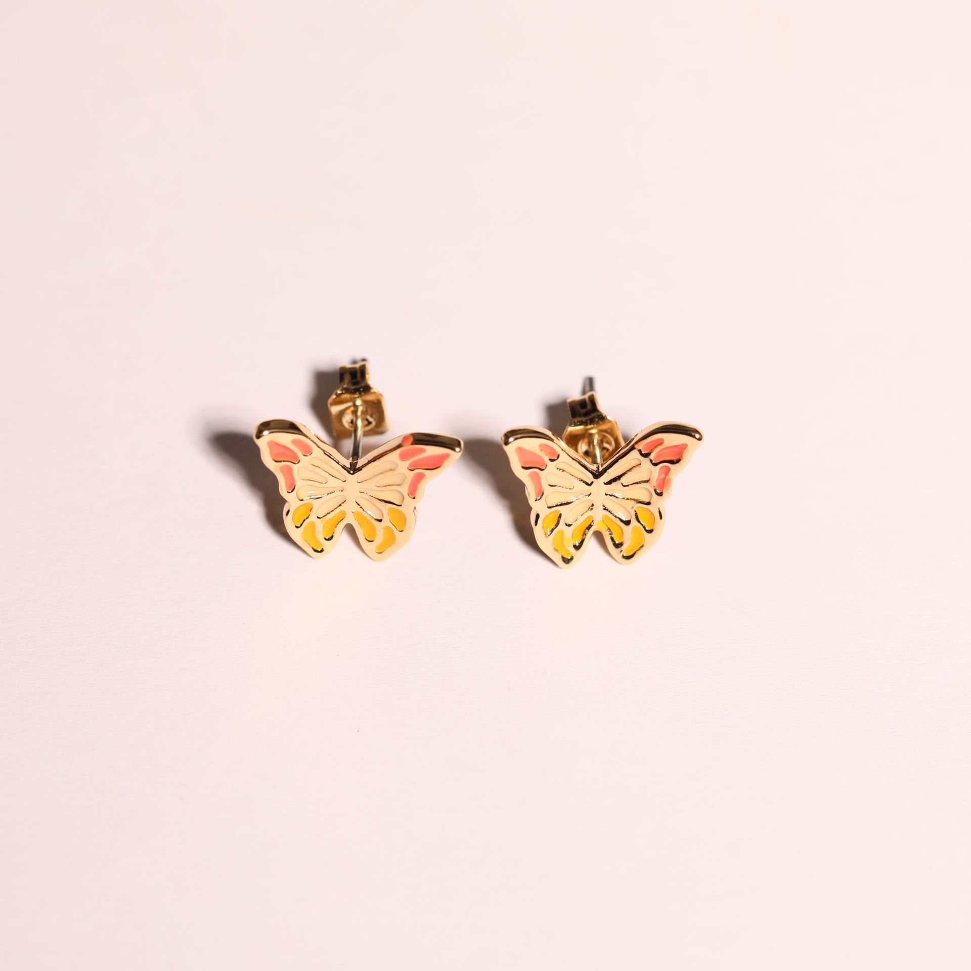 Pendientes con Diseño de Mariposa Exagerado, Estilo Artístico