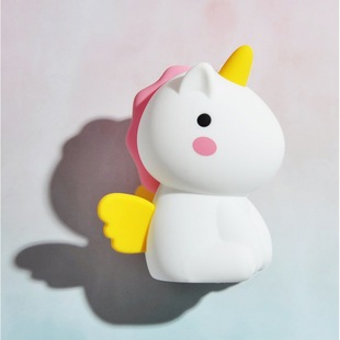 ���ǫF���zСҹ����YƷLED��USB���ů���߲��{�����İ�˯��