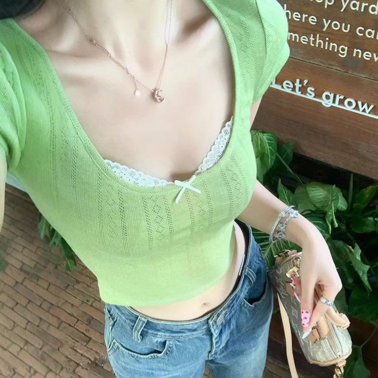 1 Fake Two-piece Sexy Royal Sister Sweet Spice Girl Lace Design Sense Short-sleeved T-shirt Women's Inner Wear Outer Wear Fried Street Top 1 Fake Two-piece Sexy Royal Sister Sweet Spice Girl Lace Design Sense Short-sleeved T-shirt Women's Inner Wear Outer Wear Fried Street Top