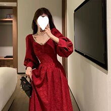 订婚衣服大码女装小礼服红色风连衣裙胖mm遮肉显瘦洋气减龄中长裙