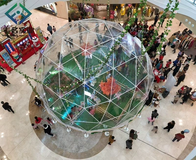 Movable Ball Tent, Çadırlar