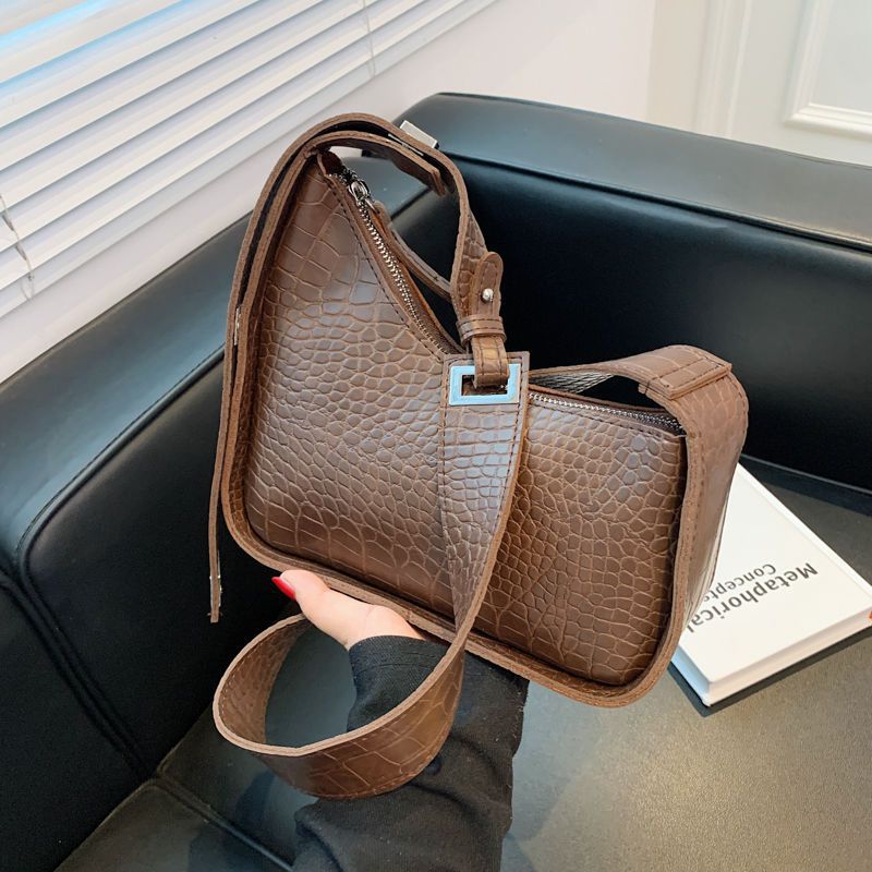 French Style Women's Saddle Bag, Large Embossed Shoulder Handbag_voghion.com