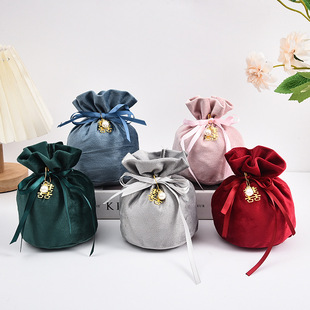 Wedding Candy Bag Velvet Creative Wedding Velvet Wedding Candy Box European Style Wedding Souvenir Pearl Happy Word Candy Gift Bag