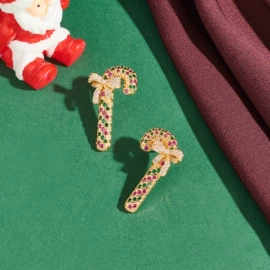 耳环;项链;手镯