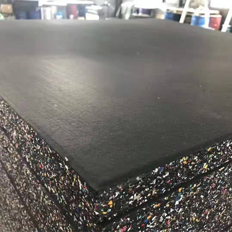 ジム用ゴム製フロアマット、防音・衝撃吸収フロアマット、パワーゾーンスポーツフロア、複合ゴム製フロアマット|undefined