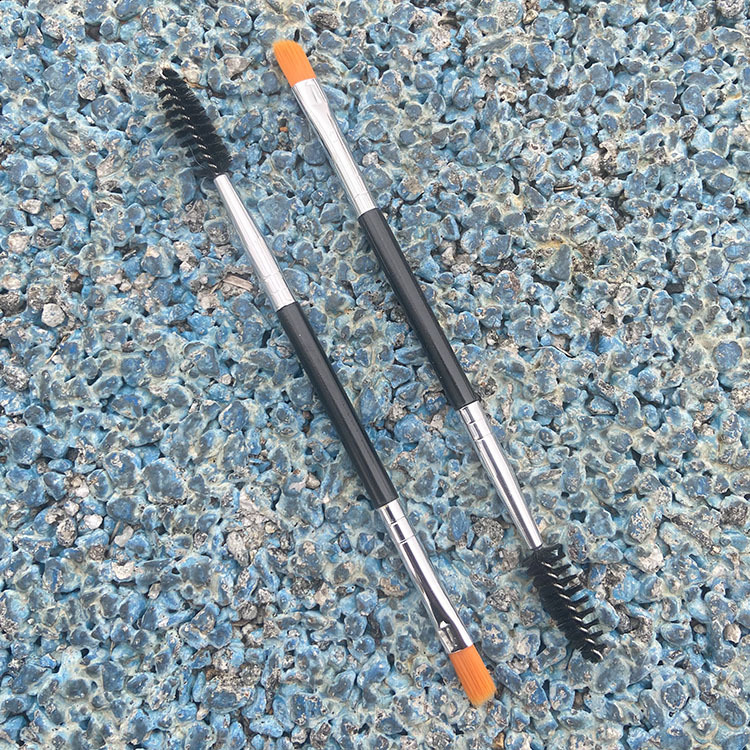 Quality makeup brush