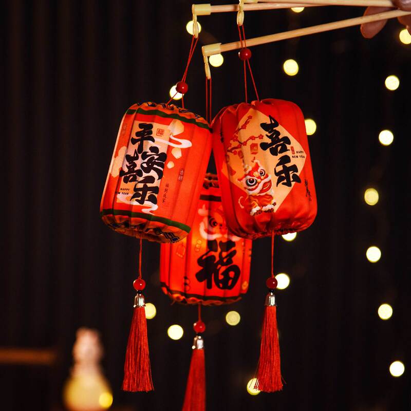 2026 New Model Mid-Autumn Festival Children's Handheld Red Lanterns, National Day Lanterns, Glowing Ancient-Style Handmade Chinese Palace Lanterns, Hanging Decorations 2026 New Model Mid-Autumn Festival Children's Handheld Red Lanterns, National Day Lanterns, Glowing Ancient-Style Handmade Chinese Palace Lanterns, Hanging Decorations