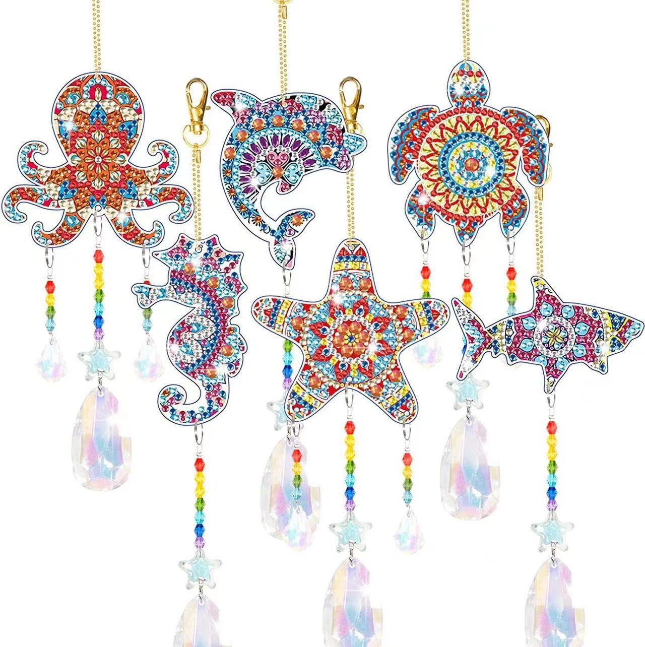 Fábrica directa pintura de diamantes hecha a mano DIY punto perforación pegatinas bordadas de acrílico de PVC dibujos animados llaveros domésticos al por mayor