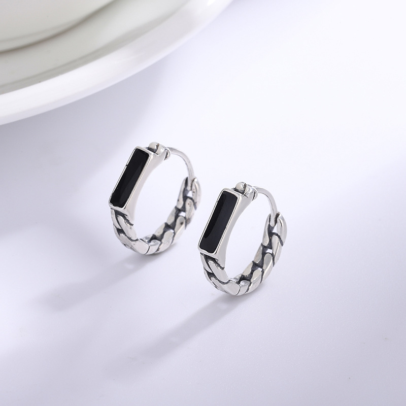 Retro design earrings hip-hop style for men and women