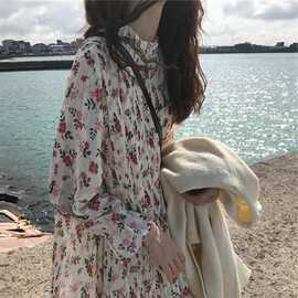 衣服2026年新款日系温柔风可盐可甜梗桔初恋森系复古碎花连