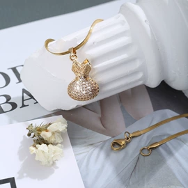 手链;项链;耳钉