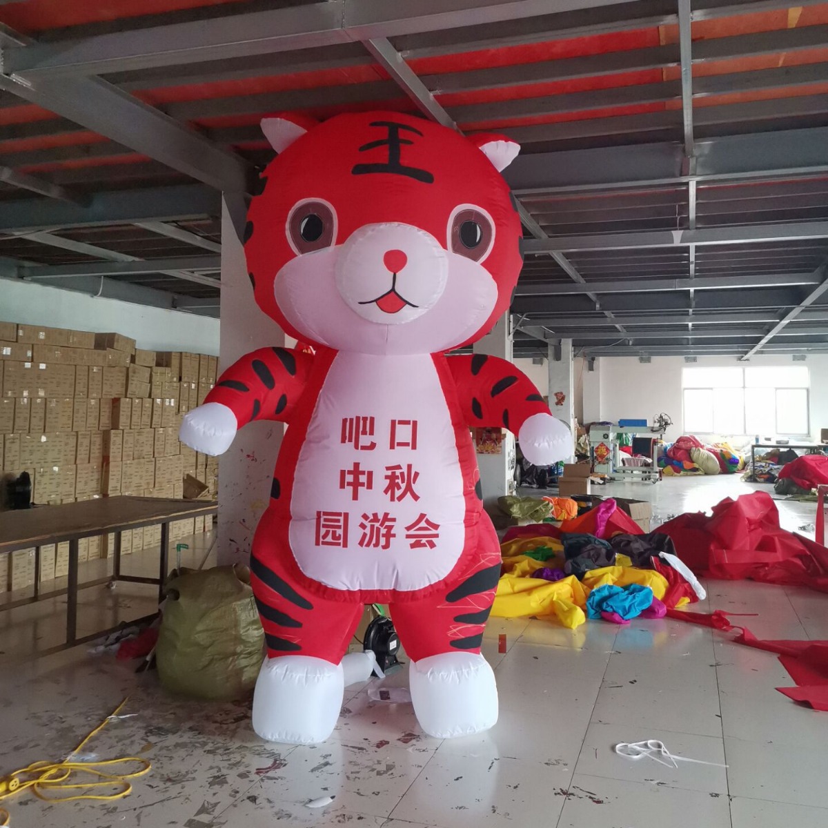 充气虎年吉祥物气模新年商场开业老虎财神爷人偶卡通十二生肖装饰