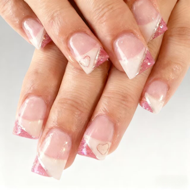 Short Glossy Valentine's Day Nail Art Heart-Shaped Square Nails Sweet Press-On Nails 24 Pieces in Stock Short Glossy Valentine's Day Nail Art Heart-Shaped Square Nails Sweet Press-On Nails 24 Pieces in Stock
