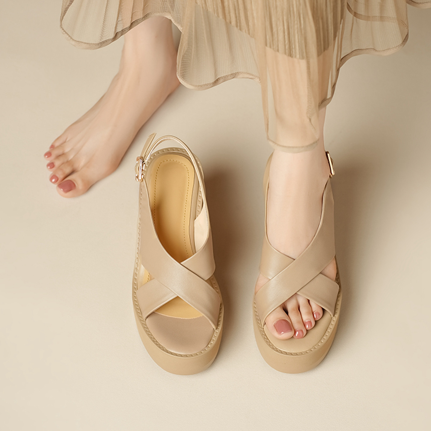 Sandal cao gót nữ hở mũi quai ngang đế xuồng gót 9 cm — đen