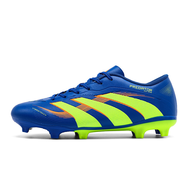 2025 nuevos zapatos de fútbol transfronterizos de clavos largos y bajos zapatos de entrenamiento para adolescentes para hombres y mujeres SCOOER SHOES