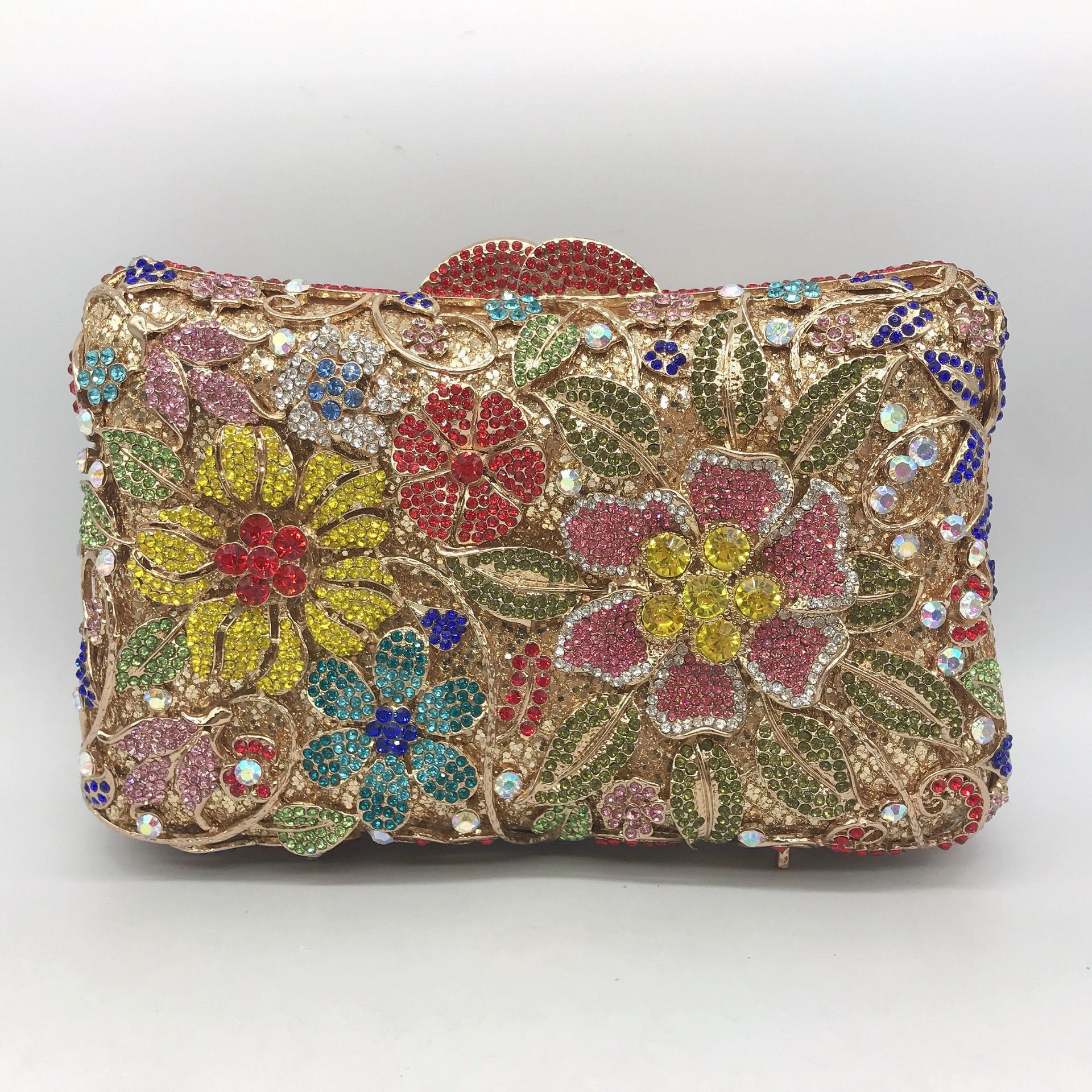 Nuevo paquete de cena de moda transfronteriza bolsas tridimensionales bolsas de mano de taladro europeo y americano nuevo embrague de aleación pastel