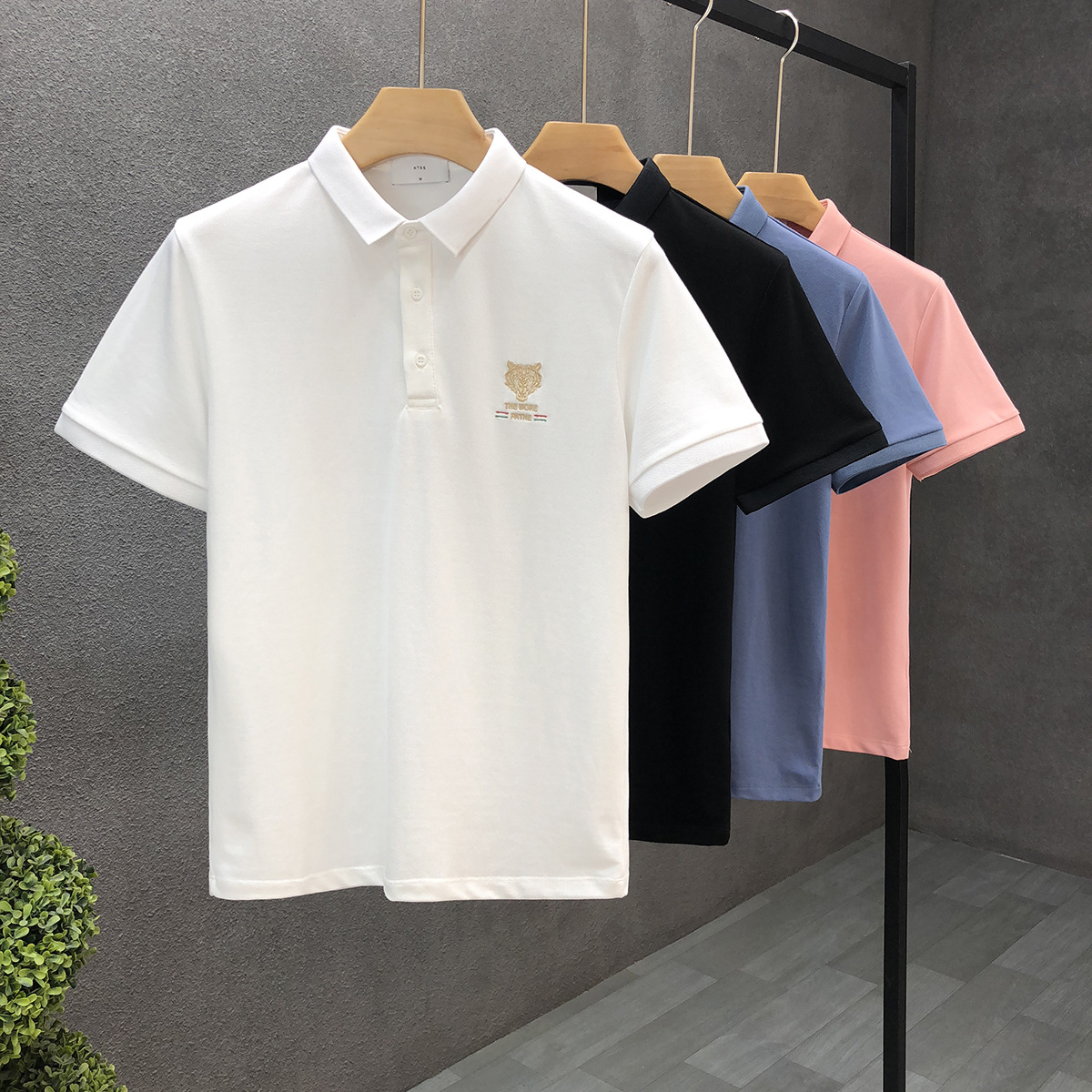 Gesticktes Hemd mit Polokragen, trendiges Sommer-T-Shirt für Herren, lässiges Kurzarmshirt, vielseitiges Halbarmshirt_voghion.com