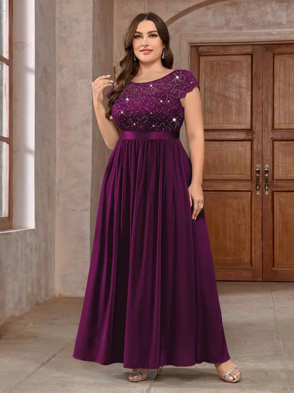 【Plus Size】Knitee Women's Plus Size Sequin Floral Lace V