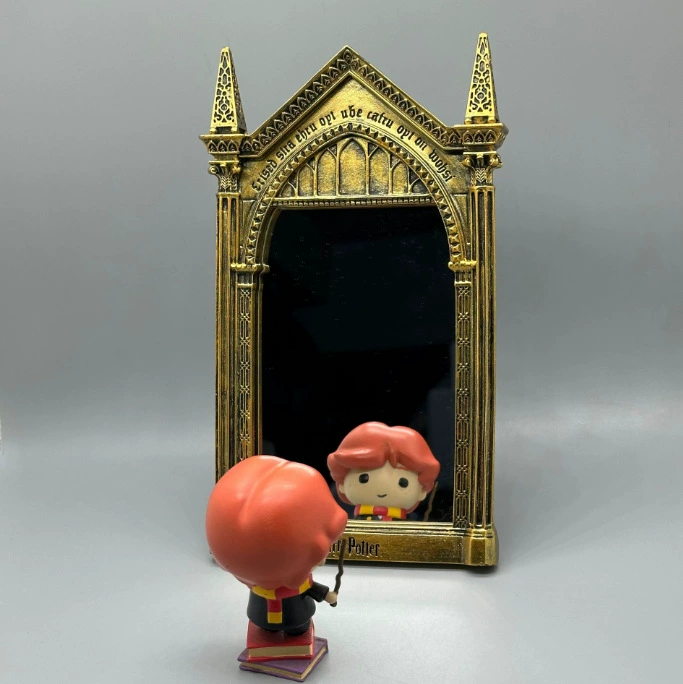 Castle, table photo frame, decorations, mirror, Harry Potter