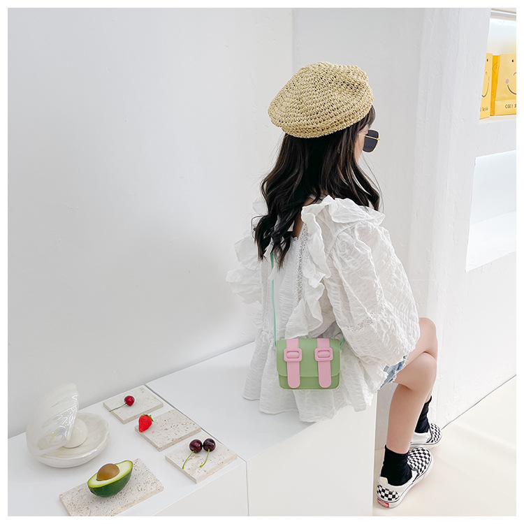 Girl's Small Pu Leather Color Block Fashion Square Flip Cover Crossbody Bag display picture 5