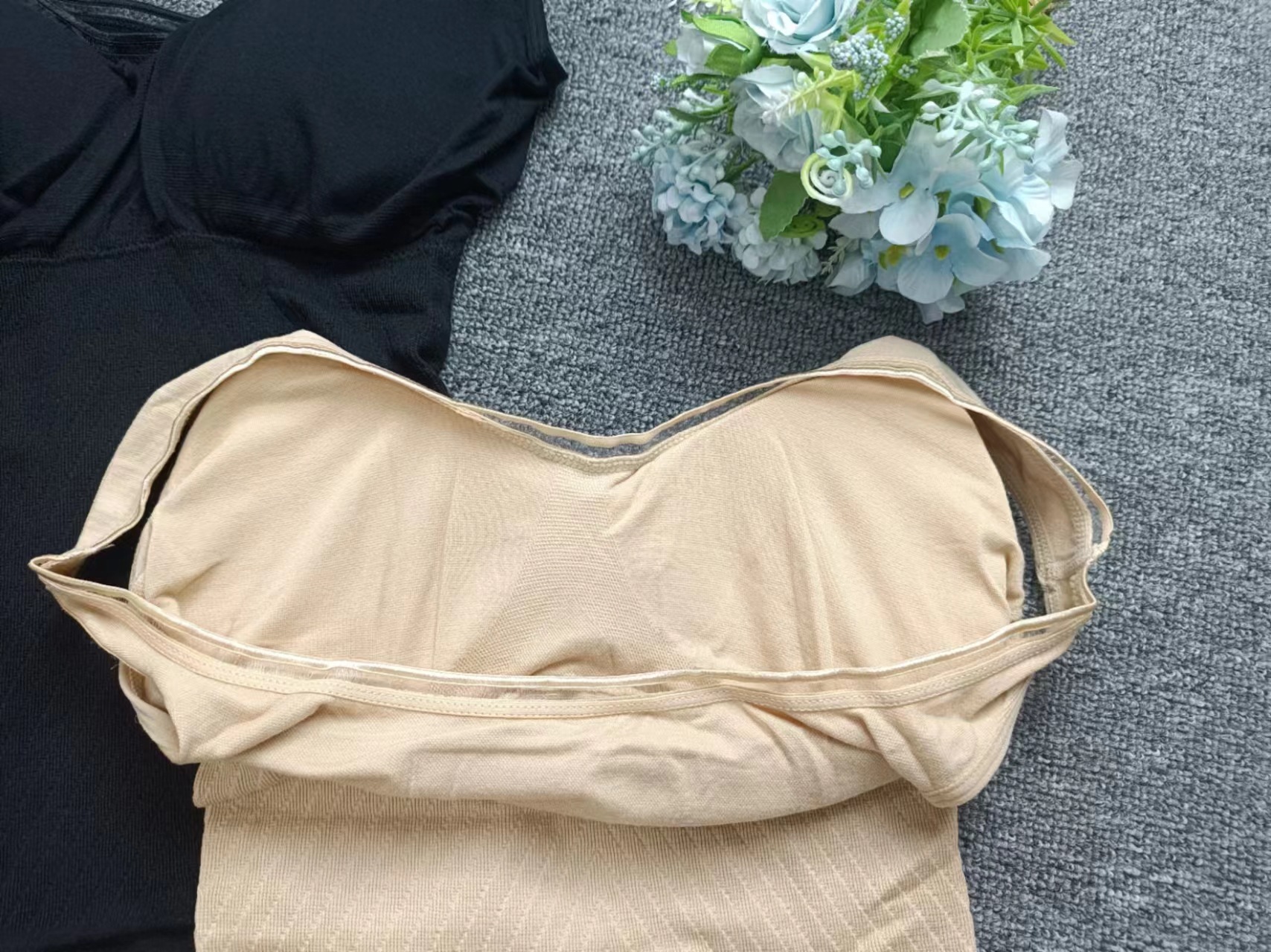 Nuevo cálido chaleco forrado de lana súper grande elástico cómodo cálido con almohadilla en el pecho engrosada sin costuras desgaste interior superior