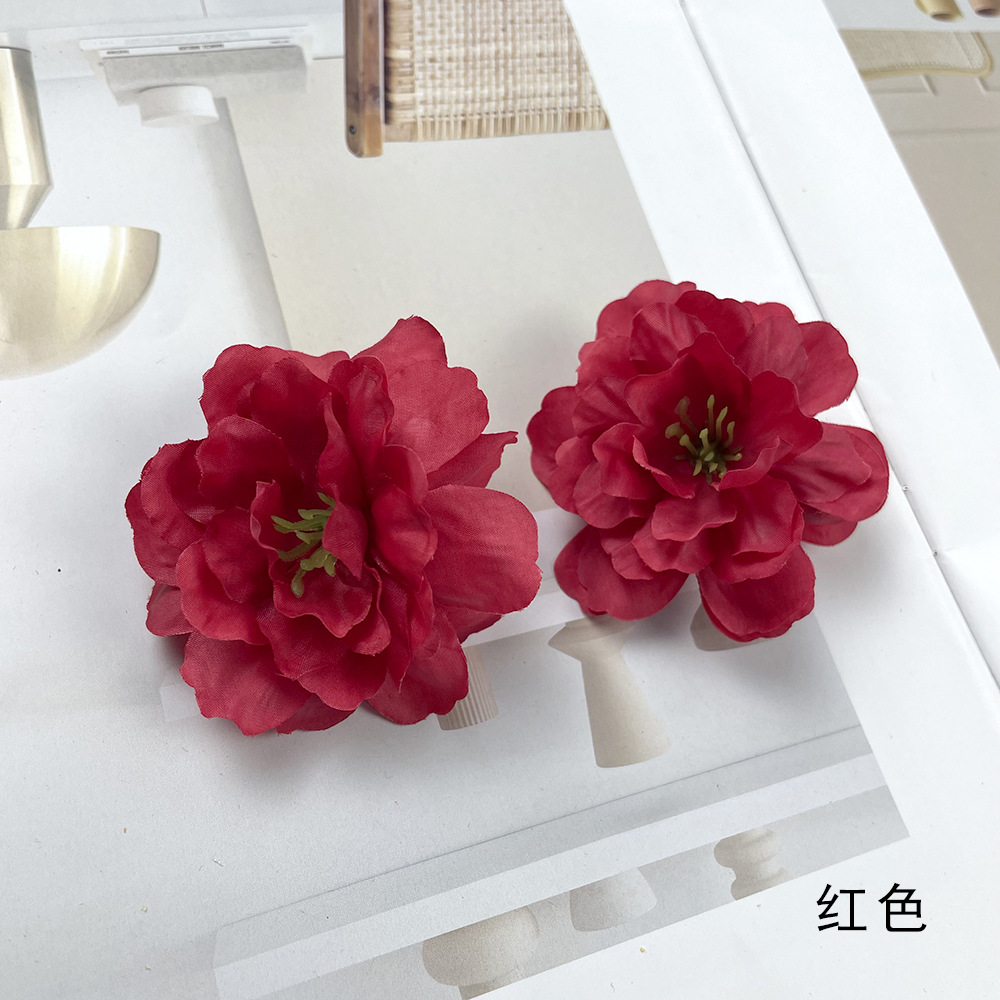 Flor de peonía con núcleo de hierba artificial, guía de boda, arreglo floral, decoración de la sala de estar del hogar, flor de seda al por mayor, fotografía de material de bricolaje