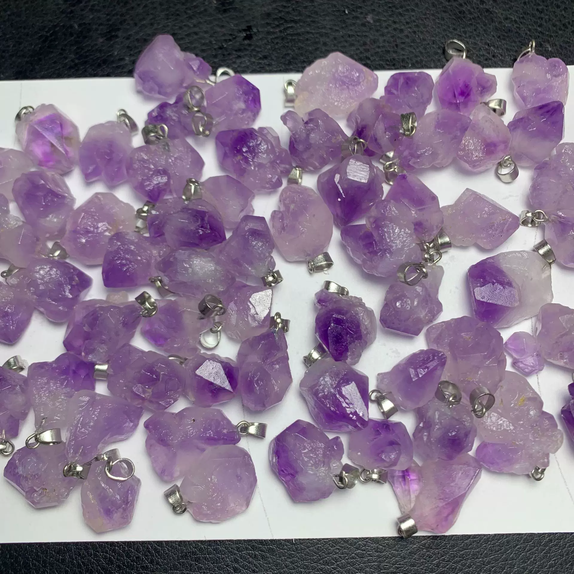 厂家供应 天然紫晶原石吊坠 紫水晶裸石颗粒水晶水晶工艺品批发