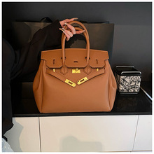 �r�аٴ�ͨ�ڴ������K���P���Ů���С���OӋ�߼��|���p��б���