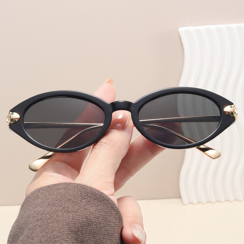 Fashionable Designer Sunglasses For Square And Round Faces Metal_voghion.com