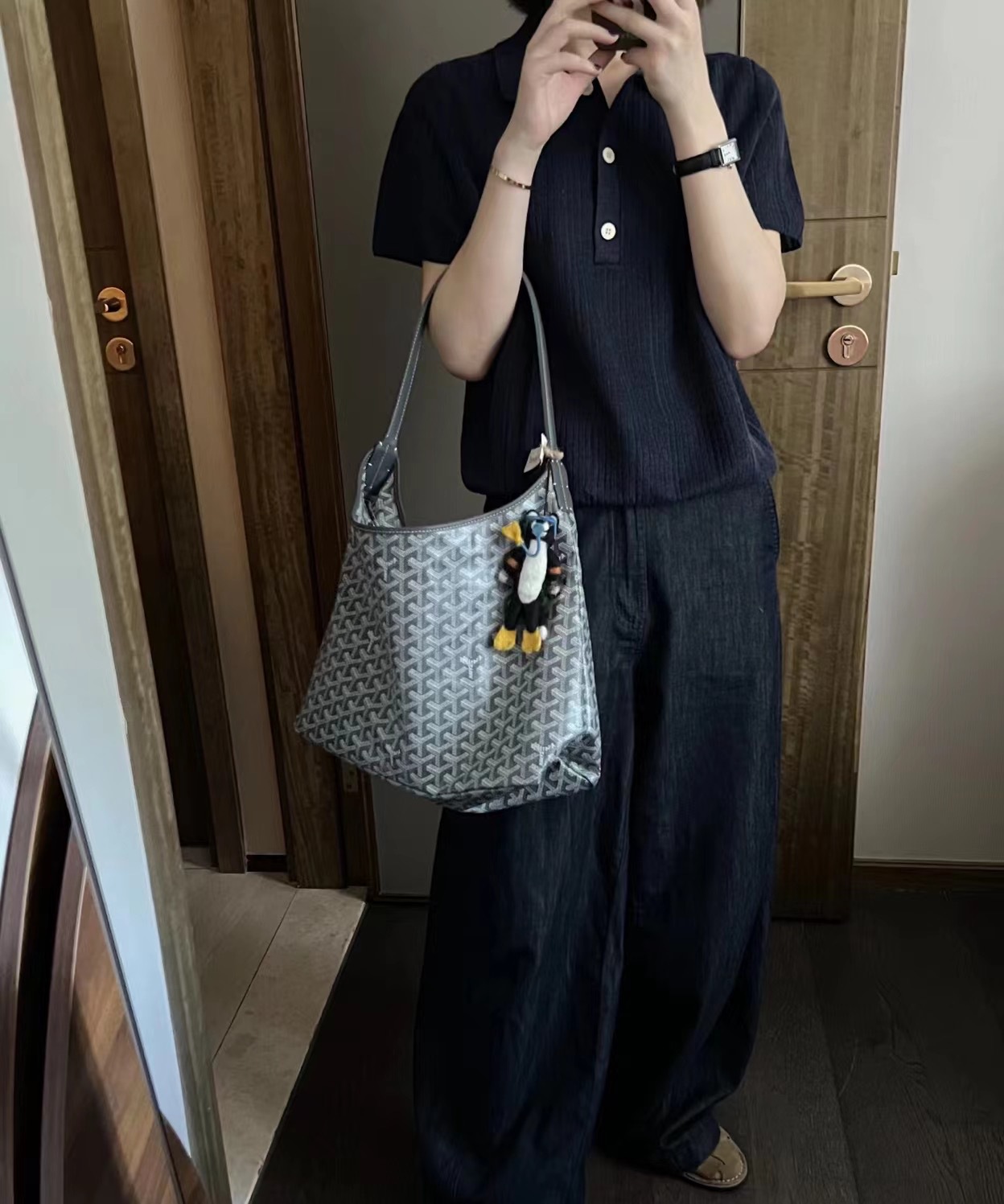 【広州グッドグッズ】ハイバージョン ドッグトゥバッグ ホーボー ショルダー 脇バッグ 第一層 牛革 大容量 トートバッグ 女性用