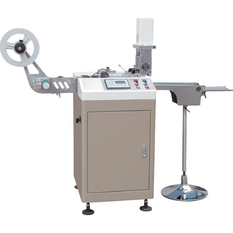 u=1620100320,612609661&fm=