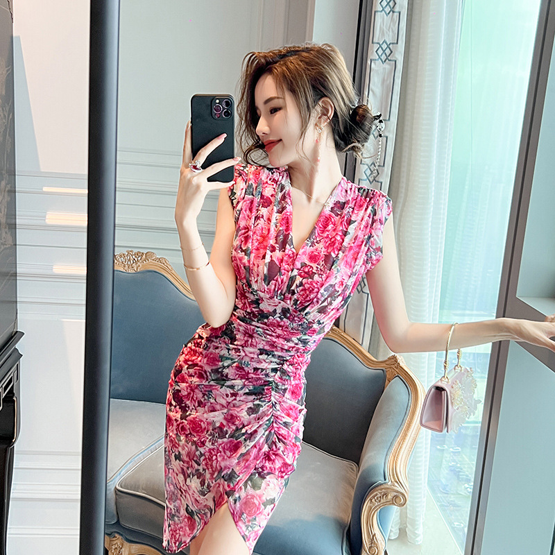 Đầm liền thân không tay in họa tiết hoa retro Pháp, kiểu dáng bất đối xứng ôm hông — Màu hoa