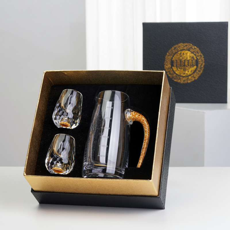 Fábrica diamante hoja de oro vino blanco vidrio hogar traje cristal separador de vino una taza de espíritus de vidrio de gama alta caja de regalo