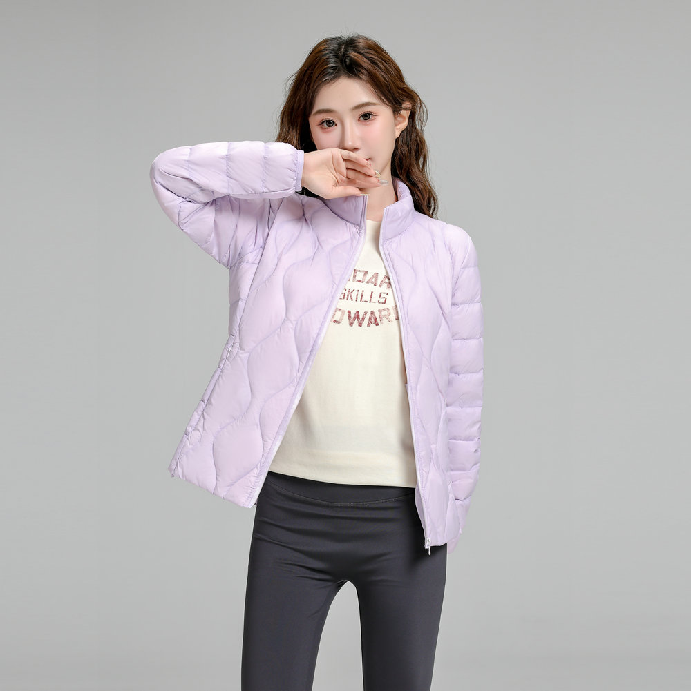 연한 보라색