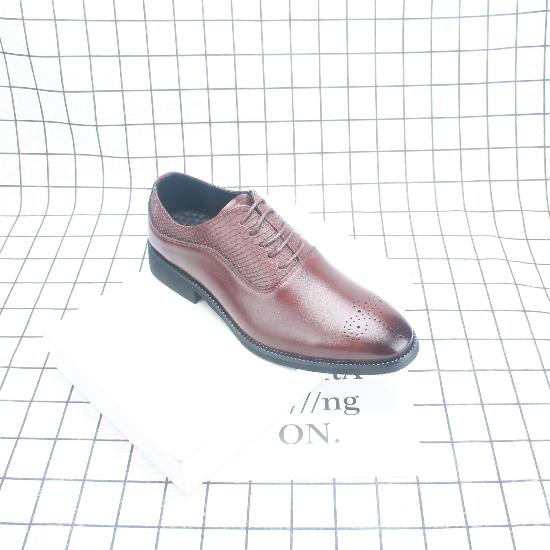 2023�¿��˵���ʿ��ͷ�����������ɻ�ЬӢ�׷���ʦ8737