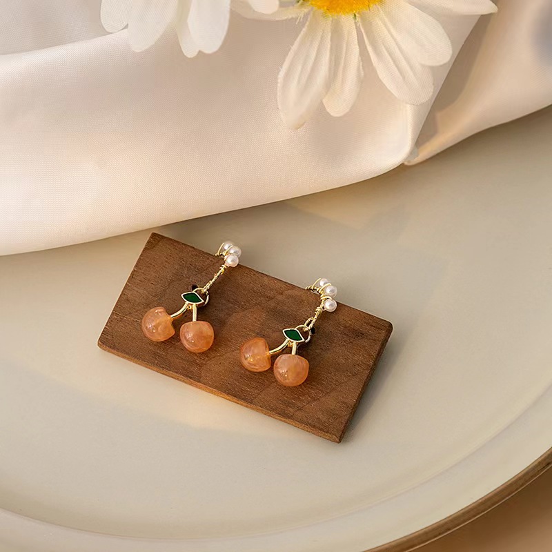 Mori cereza perla pendientes nuevos nicho de nicho dulce temperamento femenino diseño simple y exquisito joyas de auriculares