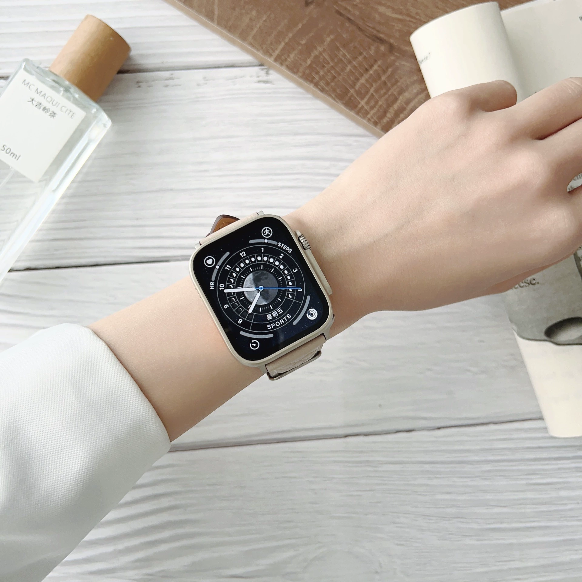 Подходит для Applewatch7 заголовок кожаный ремешок, маленький благовоний ветер ромб Apple watch iwatch1-8 поколение SE