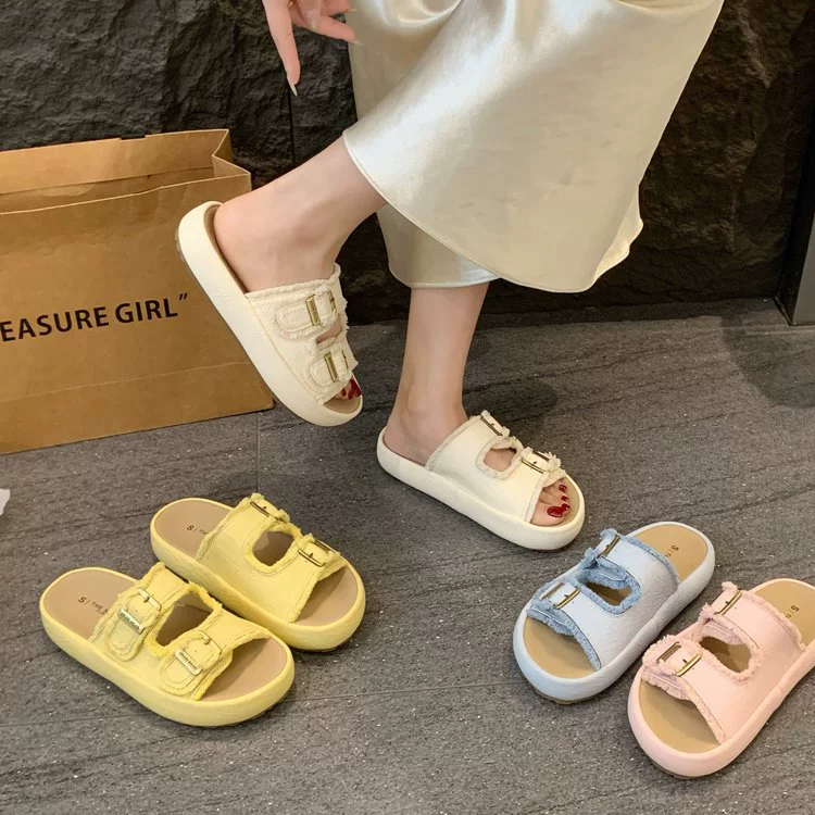 Slide platform, summer slippers, fashionable beach footwear for leisure, city style, high-quality style